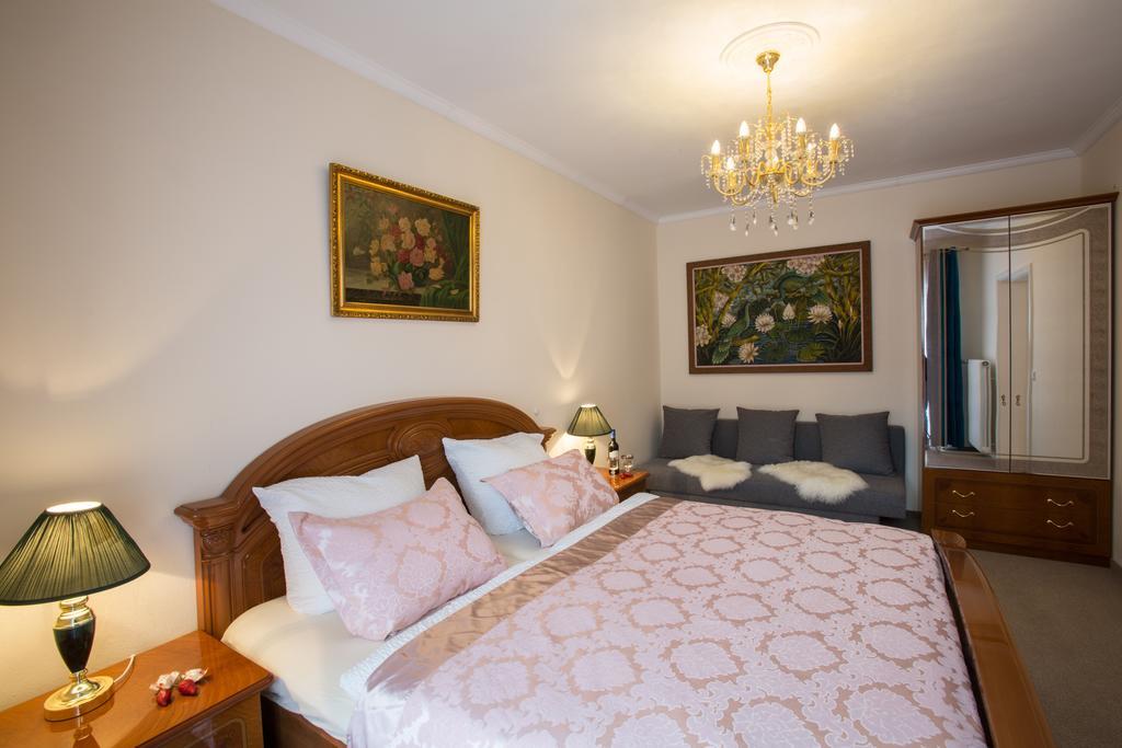 Golden Gapa Large Family Apartment 7 Гармиш-Партенкирхен Экстерьер фото